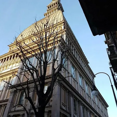 Ai Piedi Della Mole Turin